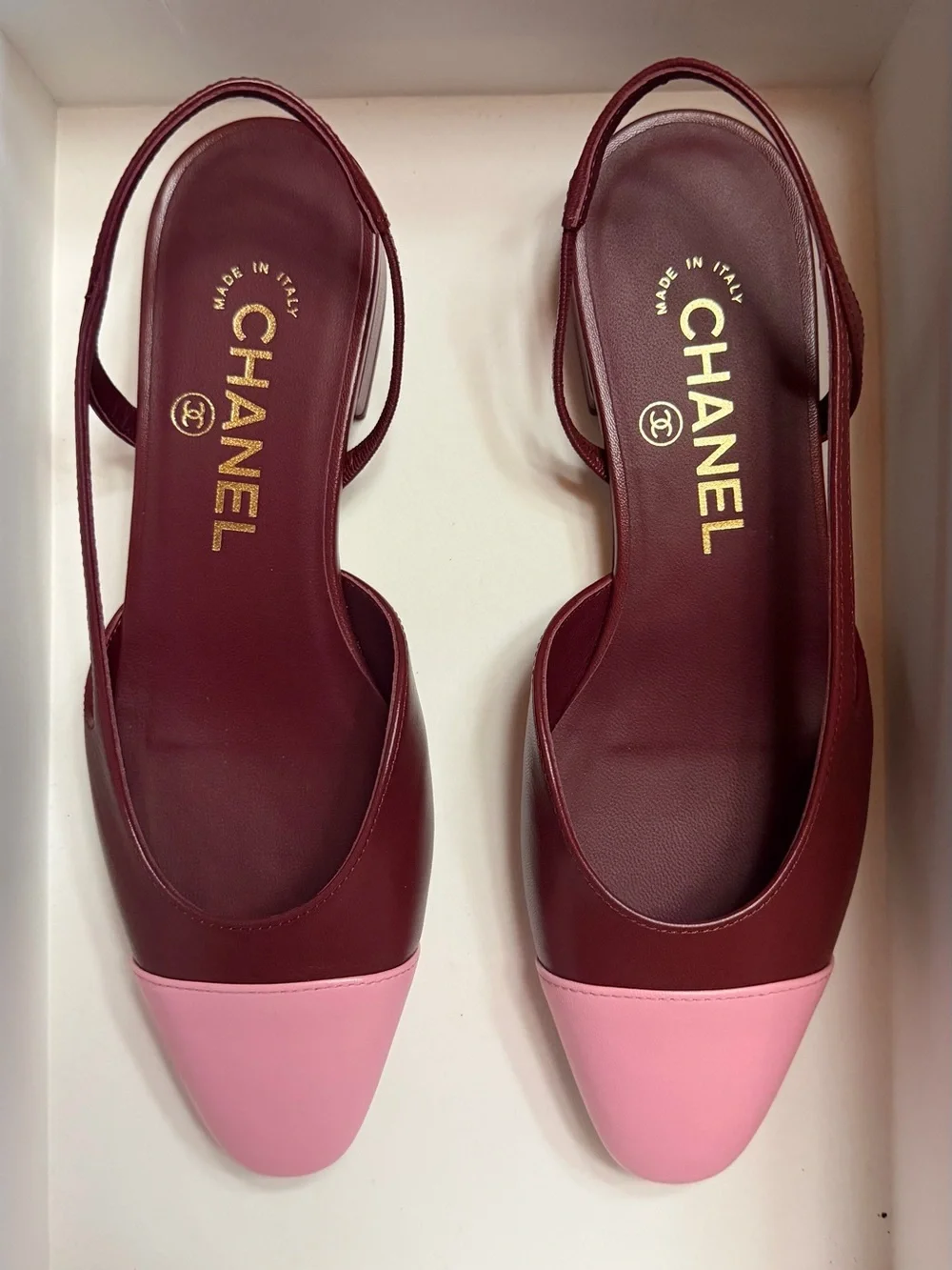 CHANEL SS26 Burgundy Pink Cap Toe Slingback Leather Flats EU 35C Matthieu Blazy